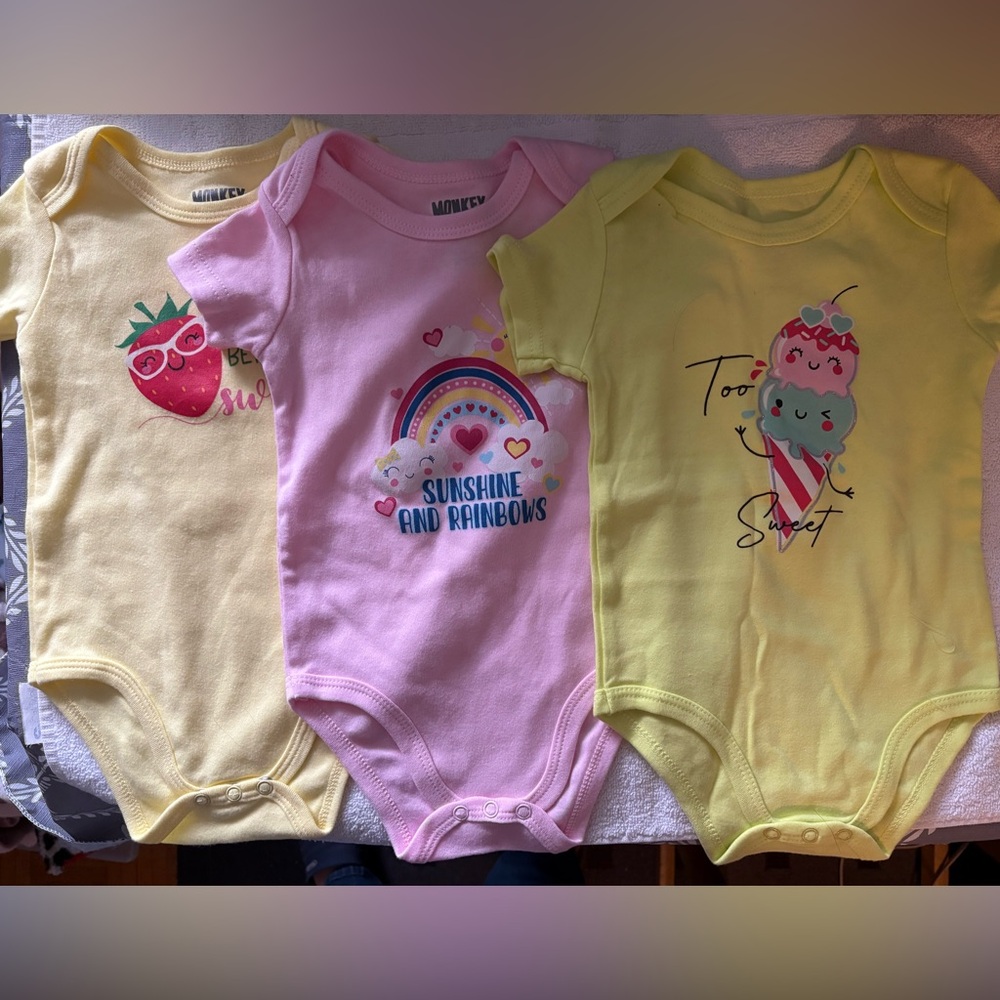 New Monkey Bars Kids Bodysuits - Pink, Yellow, Cream size 12 mths